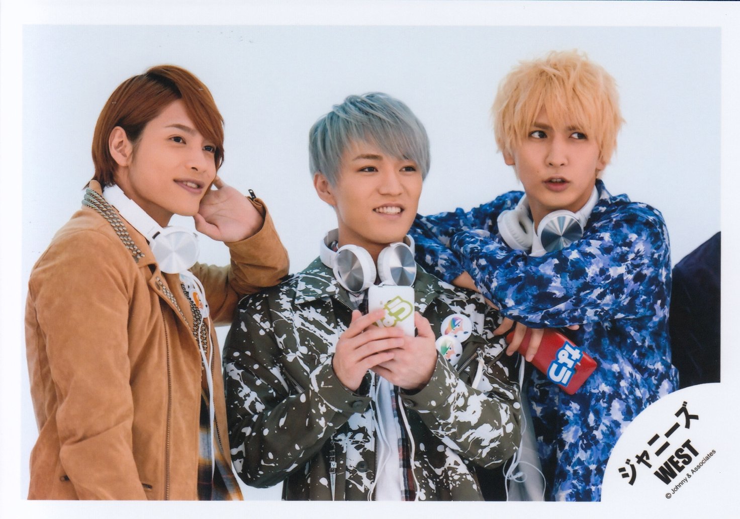 ジャニーズWEST 公式写真 Amazon.co.jp: ジャニーズWEST 公式生写真 （集合）WA00879